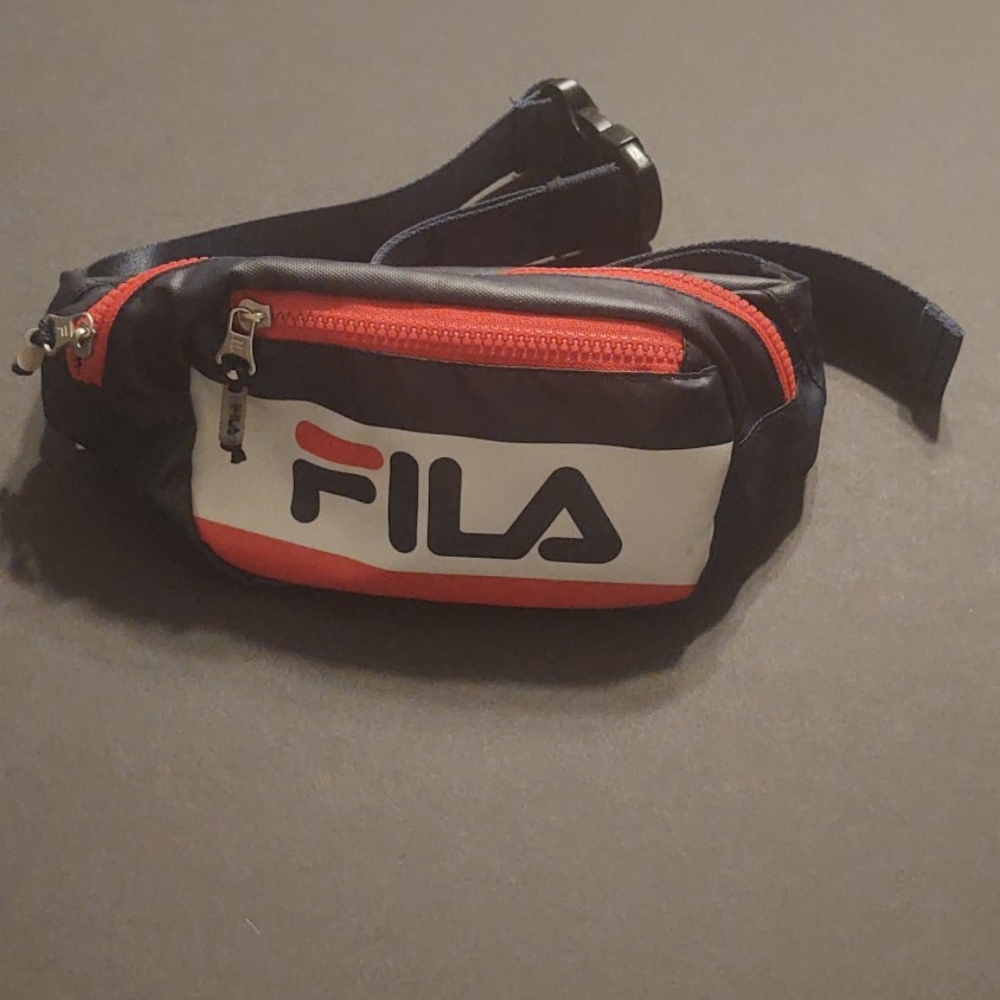 Fanny pack